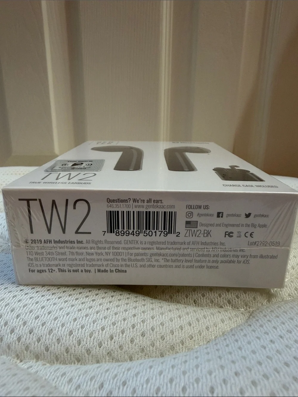 TW2 Wireless Bluetooth Earbuds - Black